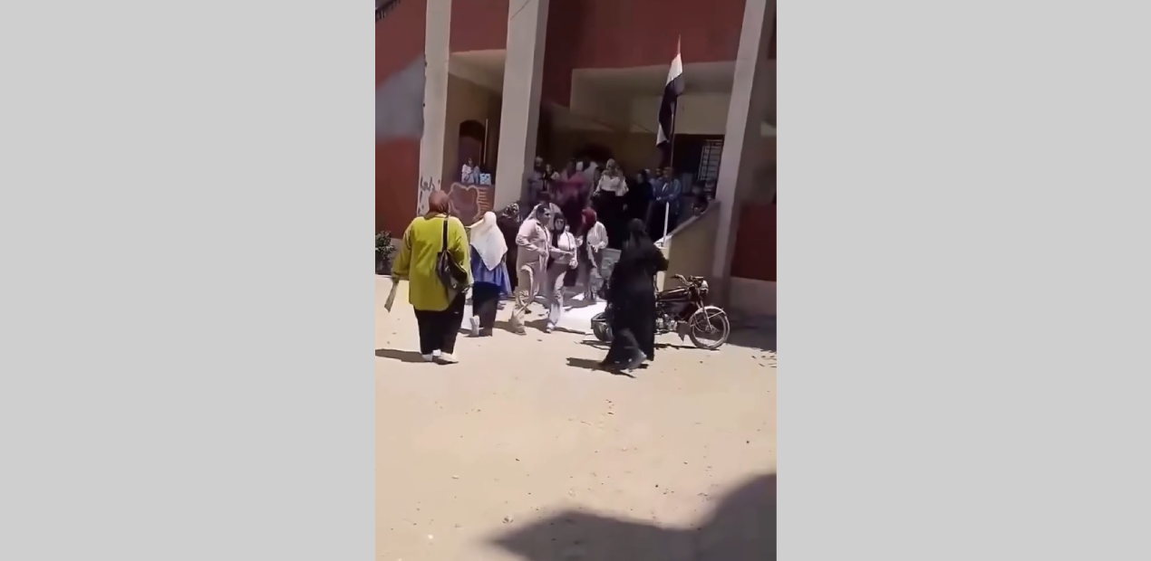 رفضت الغش داخل الامتحان.. فاشتعلت مواقع التواصل ضد أولياء الأمور